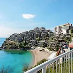 Lux Sea View Apartment