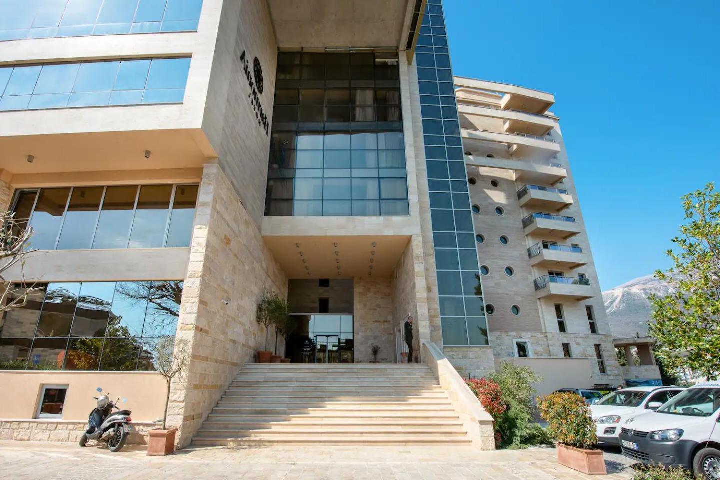 Lux Sea View Apartment Budva